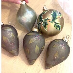 5- Green Gold hand crafted glass Xmas ornaments onion tear drop Glitter Leafs